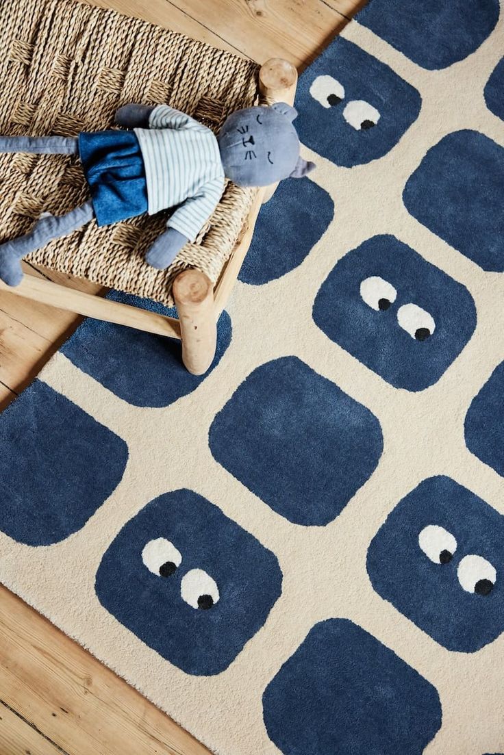 Playful Eyes Kids rug