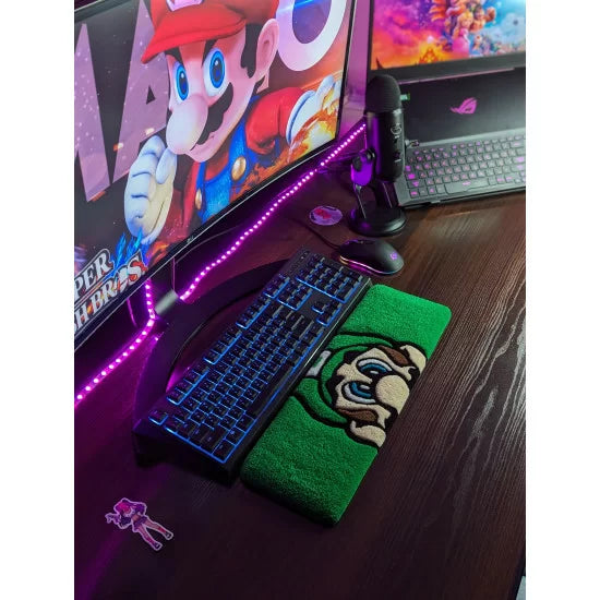 Luigi Keyboard Rug