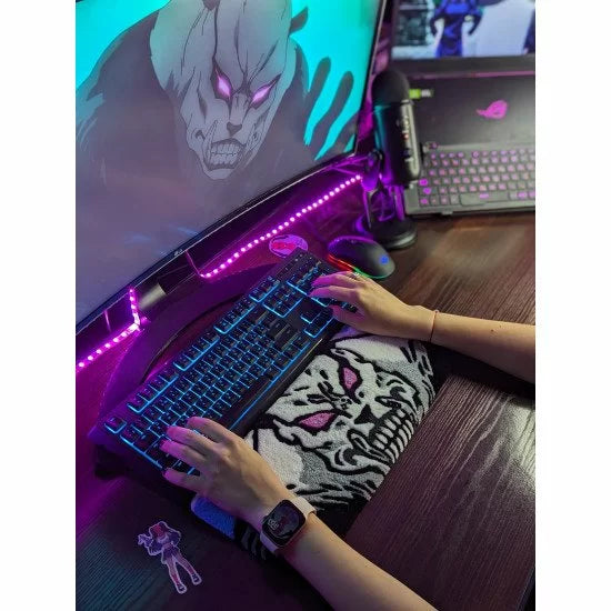 Angry Skull Keyboard Rug